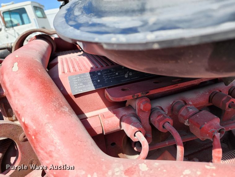 image for item KT9857 2015 Freightliner Cascadia  semi truck