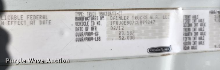 image for item KT9858 2012 Freightliner Cascadia  semi truck