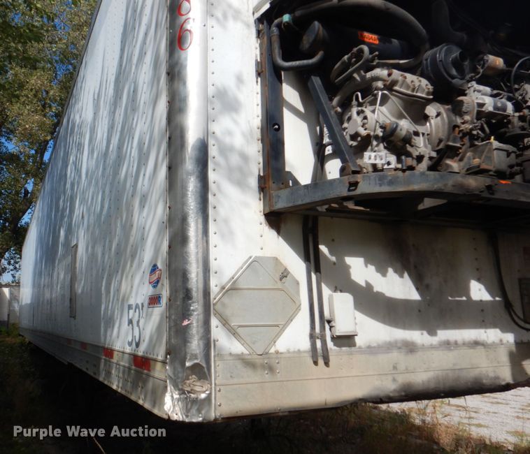 image for item KX9214 2003 Utility 3000R  refrigerated van trailer