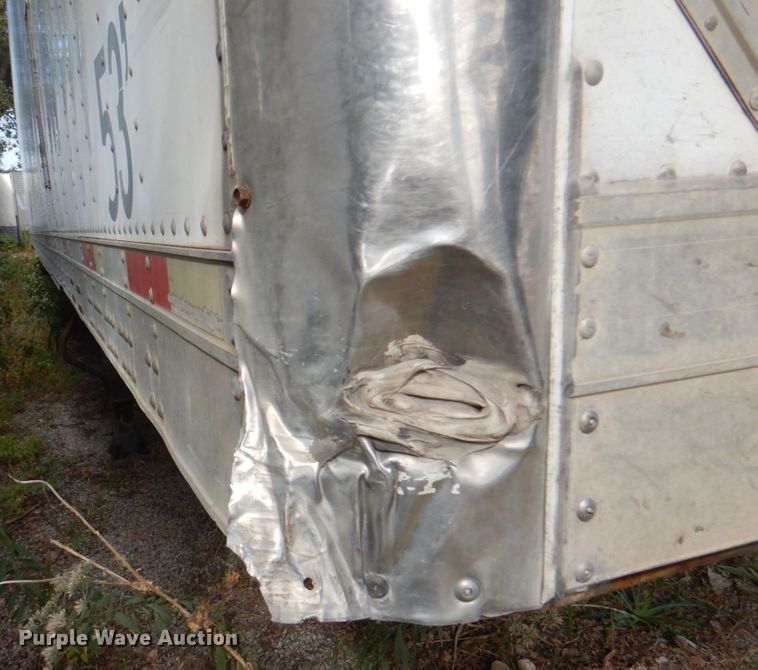 image for item KX9214 2003 Utility 3000R  refrigerated van trailer