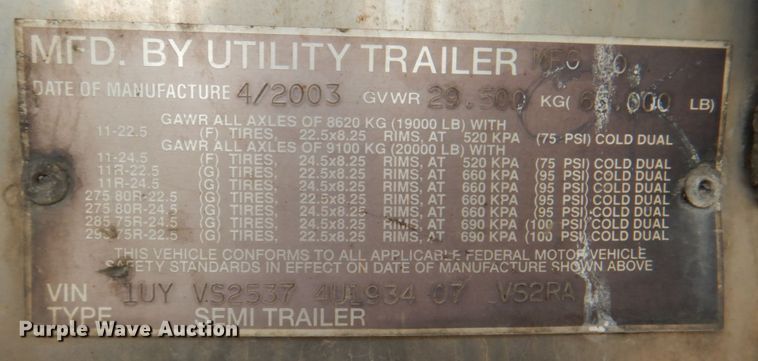 image for item KX9215 2004 Utility 3000R  refrigerated van trailer