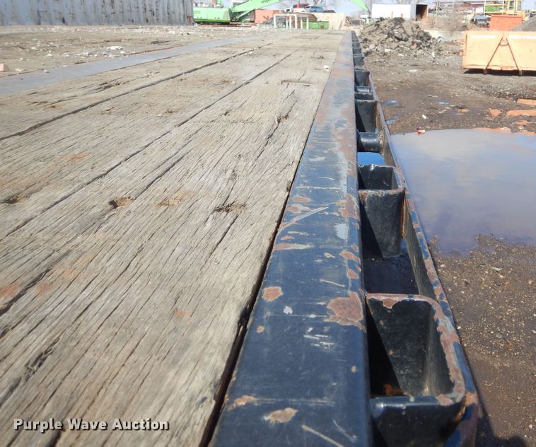 image for item MX9909 1991 Fontaine  flatbed trailer