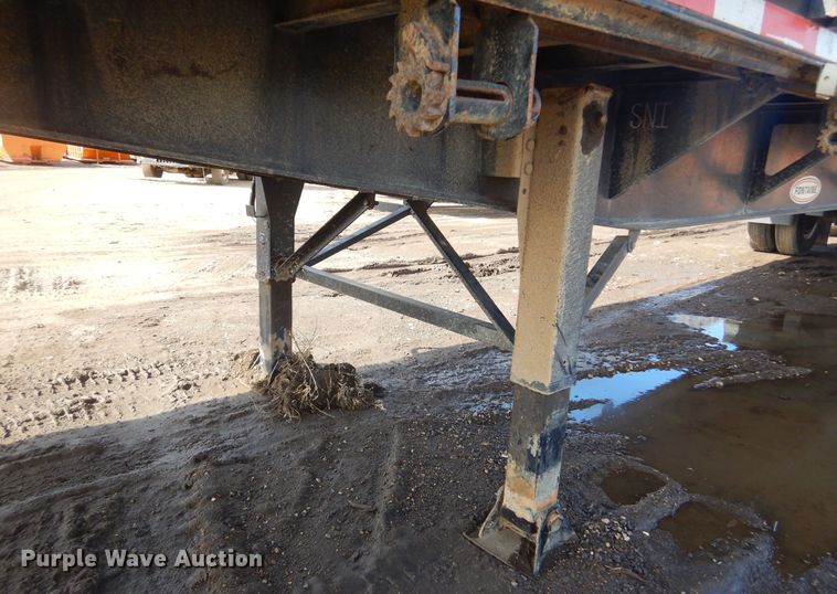 image for item MX9909 1991 Fontaine  flatbed trailer