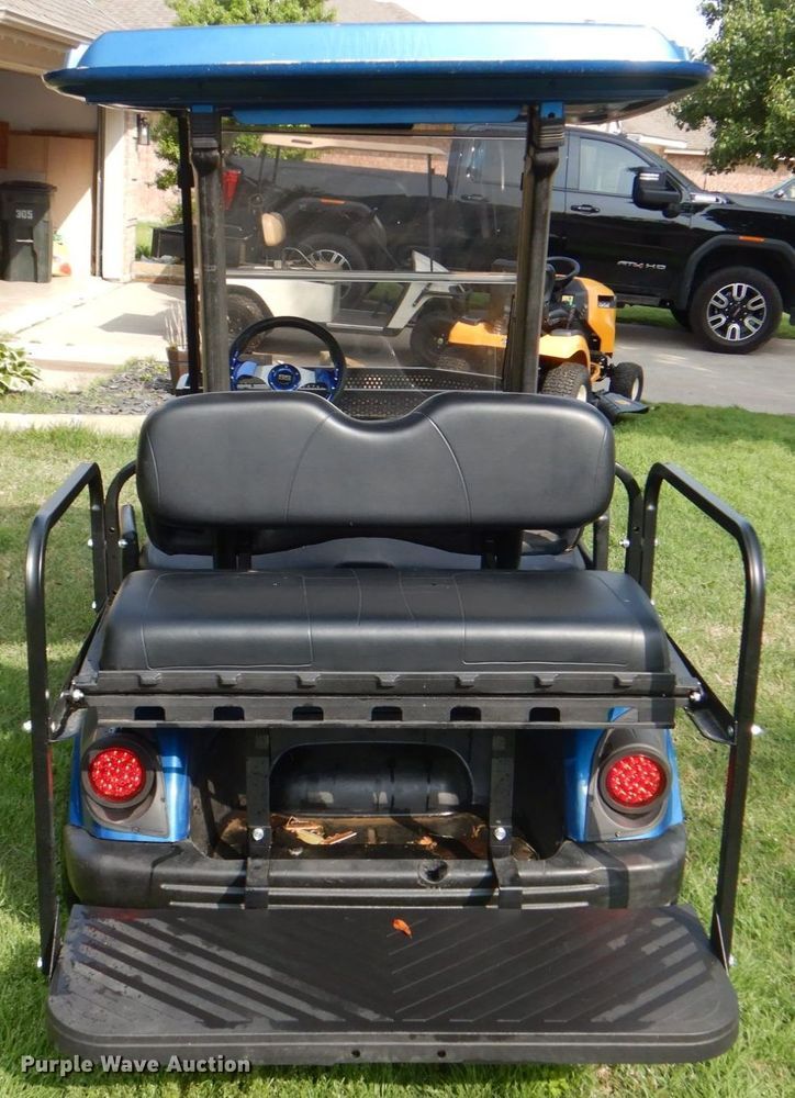 image for item DH7366 2008 Yamaha YDRE  golf cart