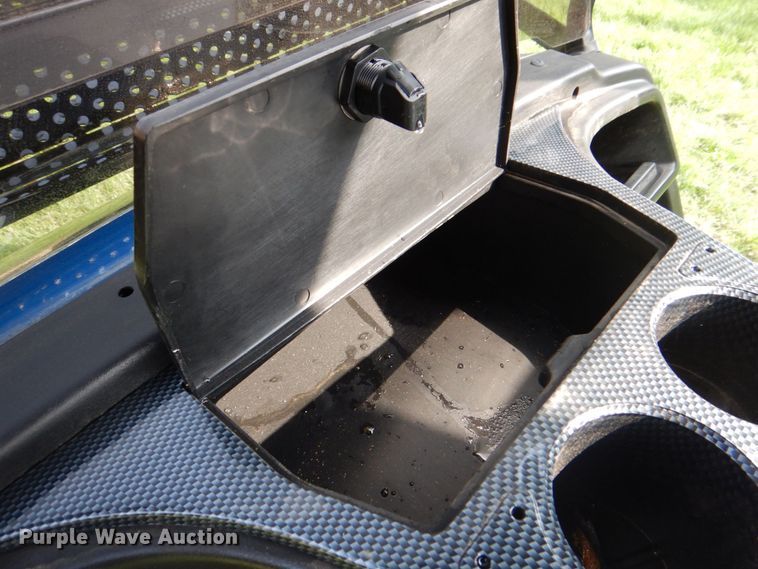 image for item DH7366 2008 Yamaha YDRE  golf cart