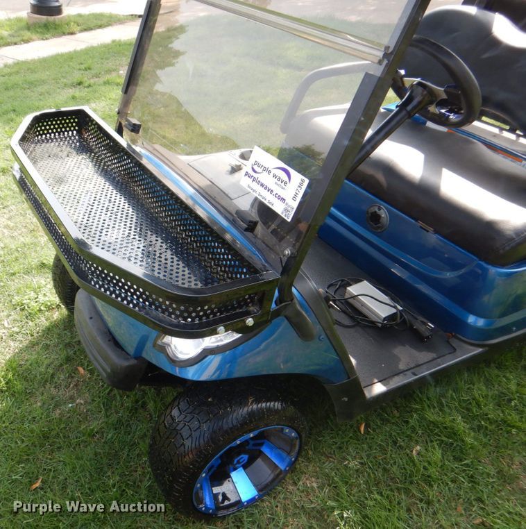 image for item DH7366 2008 Yamaha YDRE  golf cart