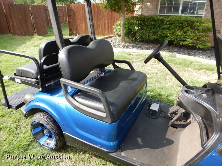 image for item DH7366 2008 Yamaha YDRE  golf cart