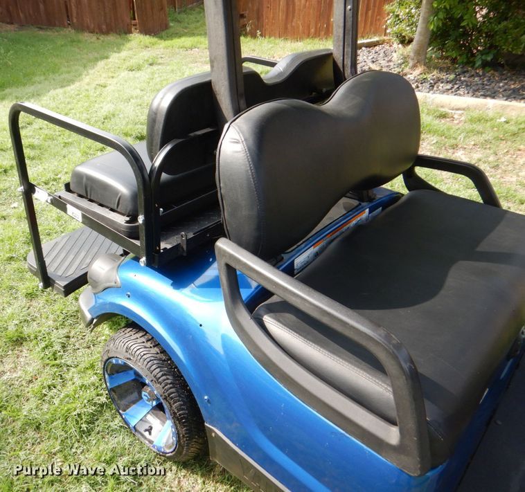 image for item DH7366 2008 Yamaha YDRE  golf cart