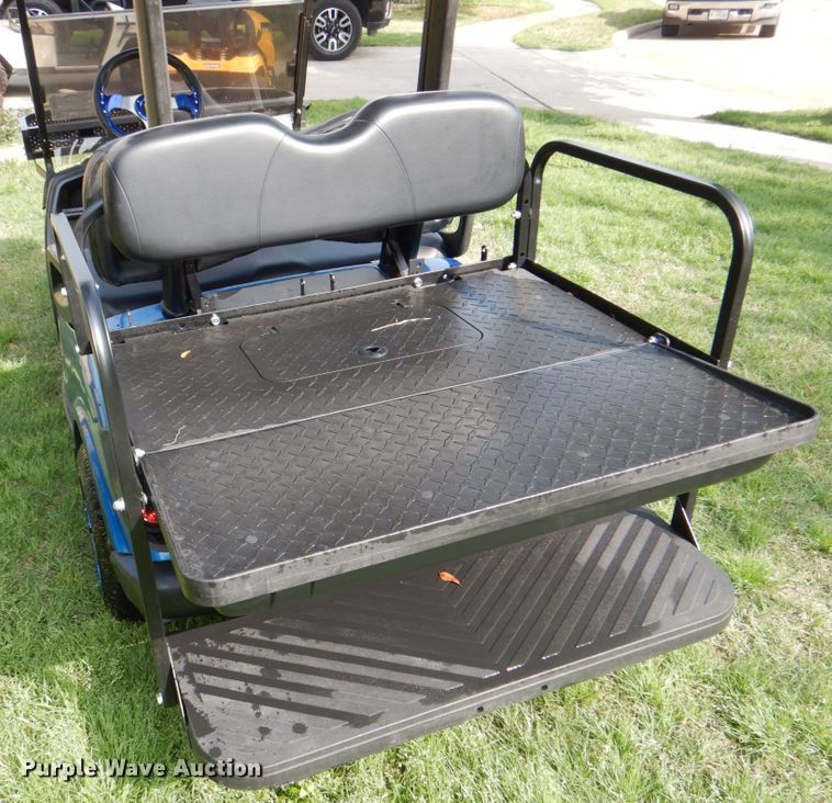 image for item DH7366 2008 Yamaha YDRE  golf cart
