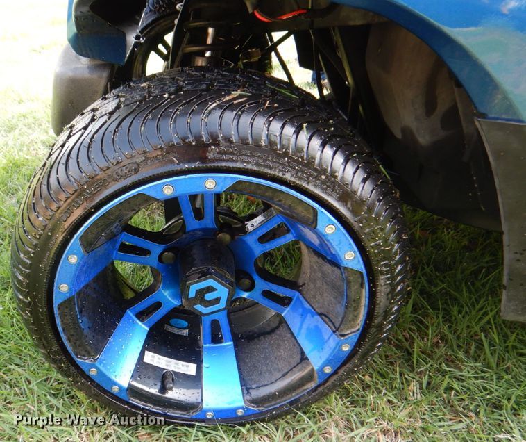 image for item DH7366 2008 Yamaha YDRE  golf cart