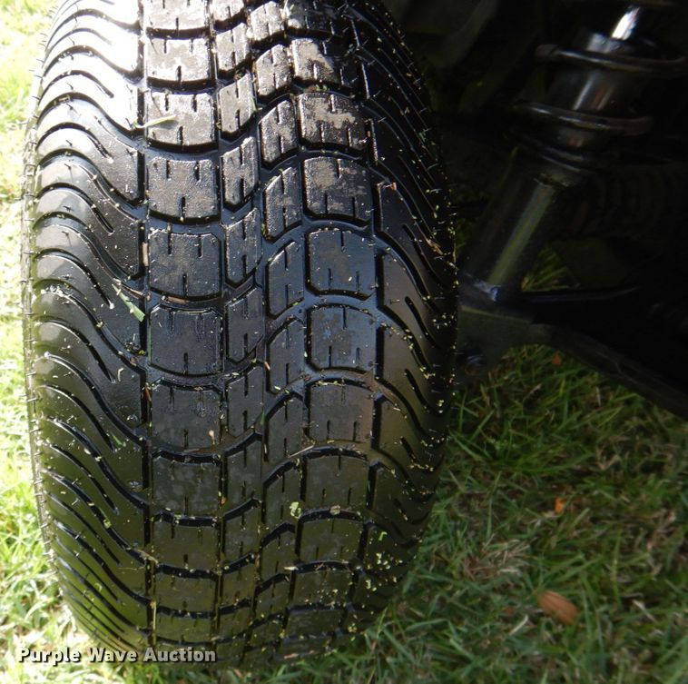 image for item DH7366 2008 Yamaha YDRE  golf cart