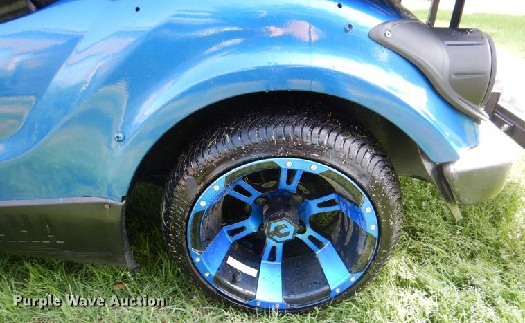 image for item DH7366 2008 Yamaha YDRE  golf cart
