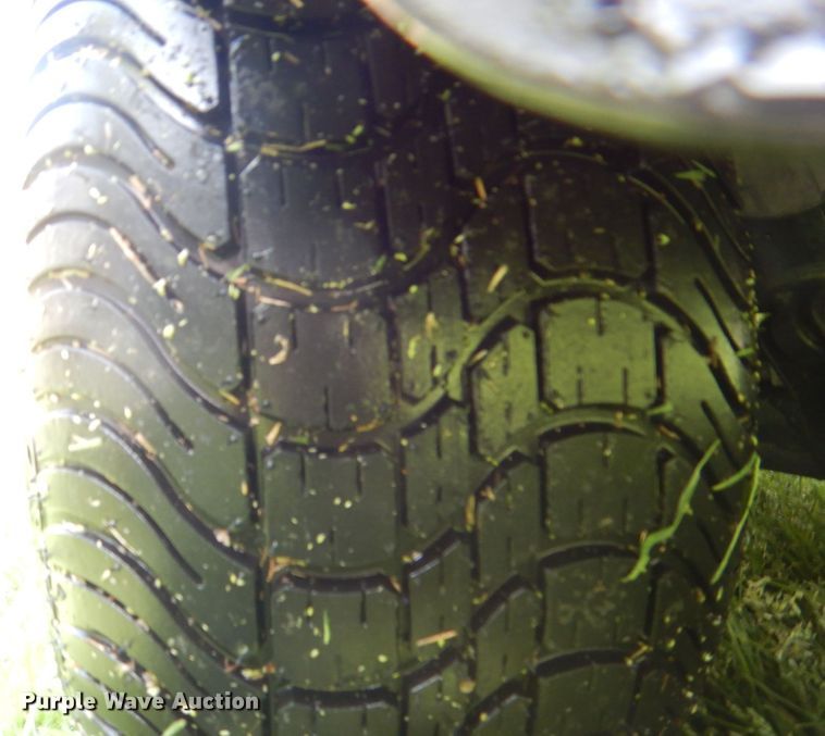 image for item DH7366 2008 Yamaha YDRE  golf cart