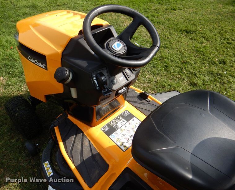 image for item DH7367 2021 Cub Cadet XT1 LT42  lawn mower
