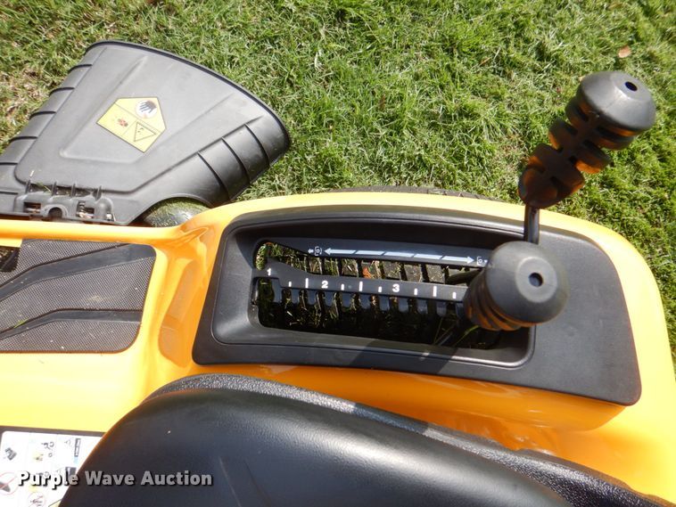 image for item DH7367 2021 Cub Cadet XT1 LT42  lawn mower