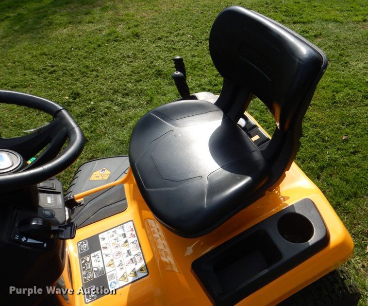 image for item DH7367 2021 Cub Cadet XT1 LT42  lawn mower