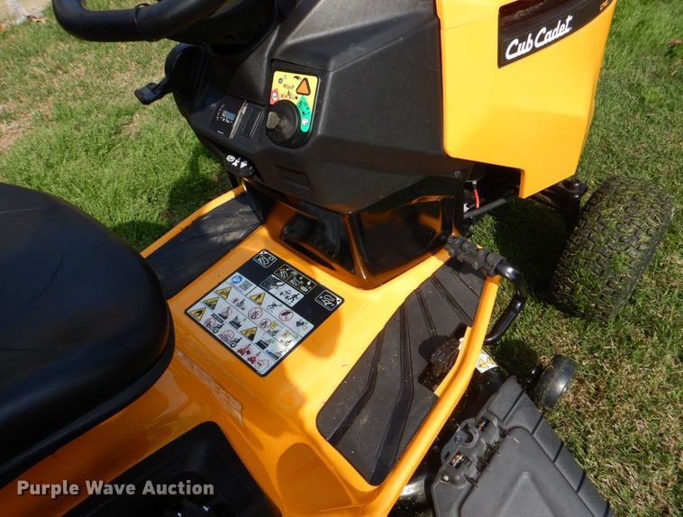 image for item DH7367 2021 Cub Cadet XT1 LT42  lawn mower