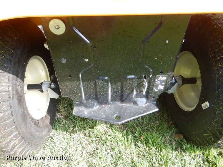 image for item DH7367 2021 Cub Cadet XT1 LT42  lawn mower