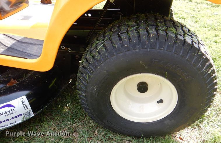 image for item DH7367 2021 Cub Cadet XT1 LT42  lawn mower