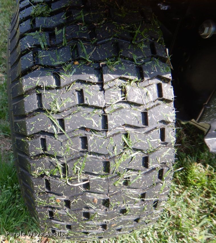 image for item DH7367 2021 Cub Cadet XT1 LT42  lawn mower