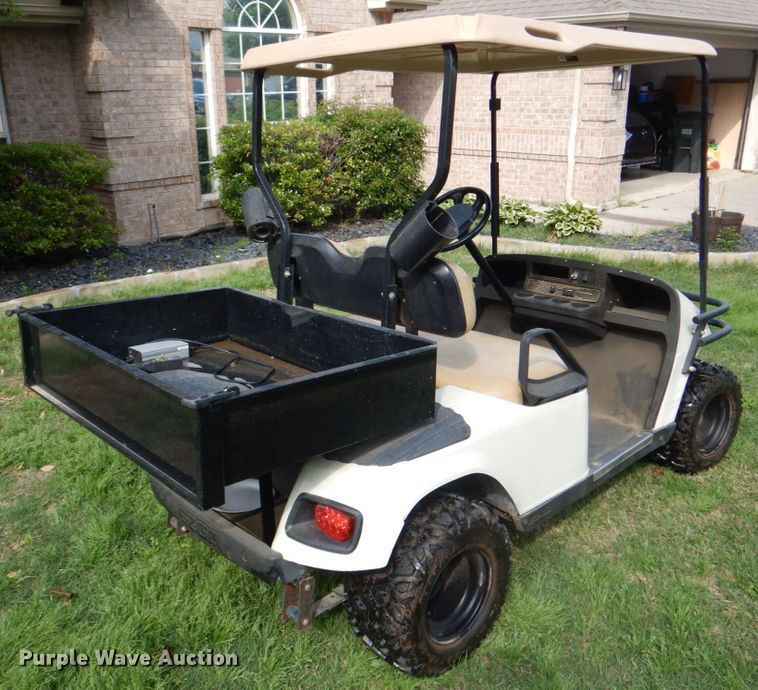 image for item DH7368 2013 EZ GO Textron  golf cart
