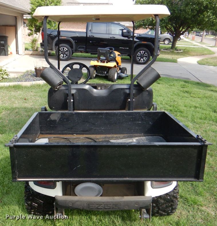 image for item DH7368 2013 EZ GO Textron  golf cart