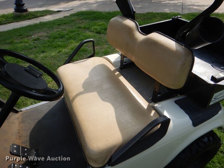 image for item DH7368 2013 EZ GO Textron  golf cart