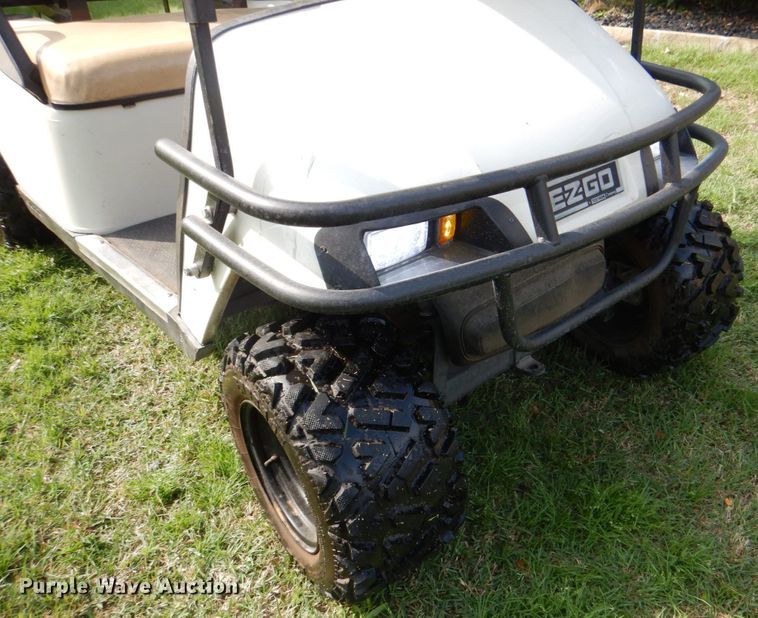 image for item DH7368 2013 EZ GO Textron  golf cart