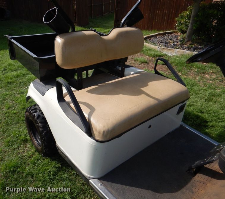image for item DH7368 2013 EZ GO Textron  golf cart