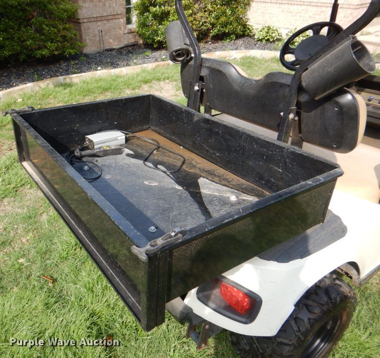 image for item DH7368 2013 EZ GO Textron  golf cart