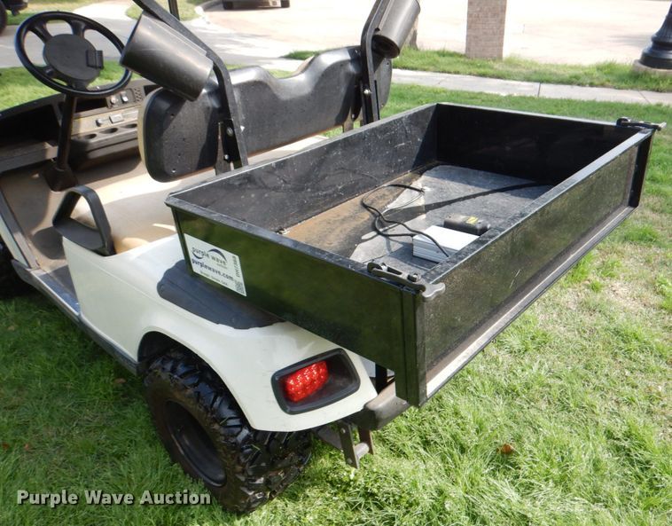 image for item DH7368 2013 EZ GO Textron  golf cart