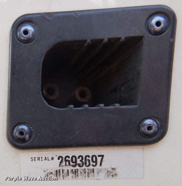 image for item DH7368 2013 EZ GO Textron  golf cart