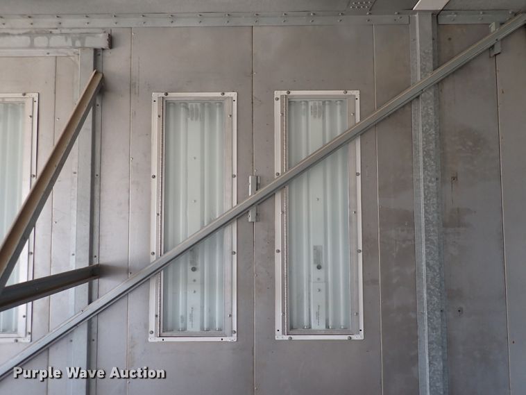 image for item DI1845 Paint booth