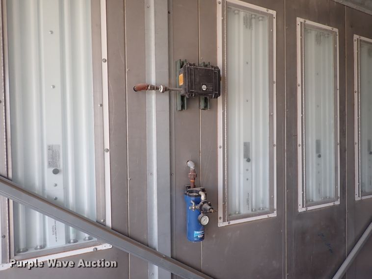 image for item DI1845 Paint booth