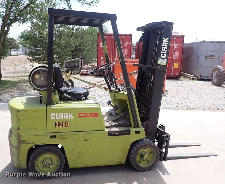 image for item DI1944 Clark C500-50  forklift