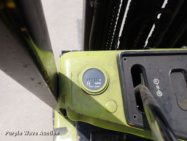 image for item DI1944 Clark C500-50  forklift