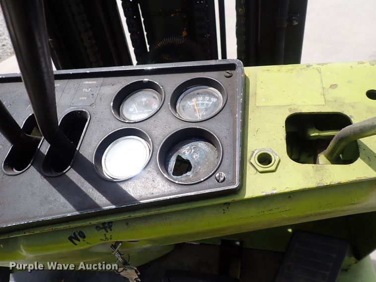 image for item DI1944 Clark C500-50  forklift