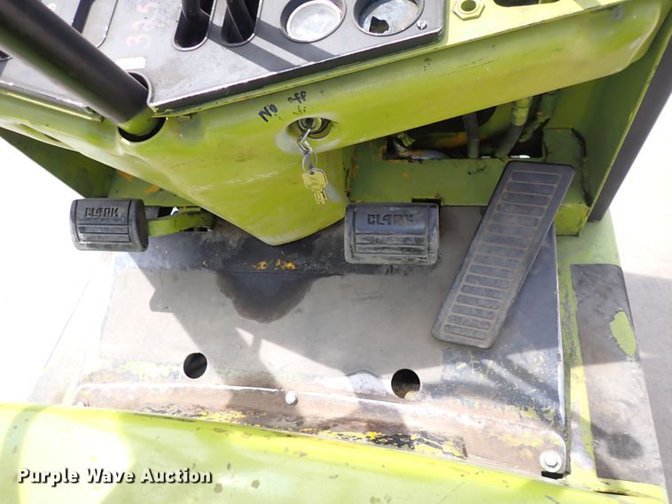 image for item DI1944 Clark C500-50  forklift