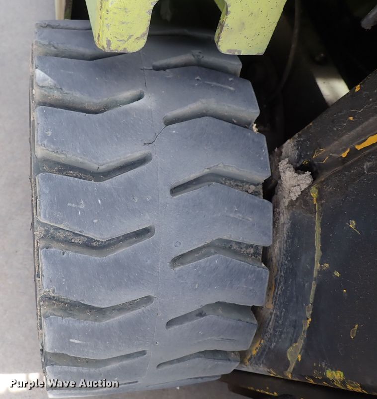 image for item DI1944 Clark C500-50  forklift