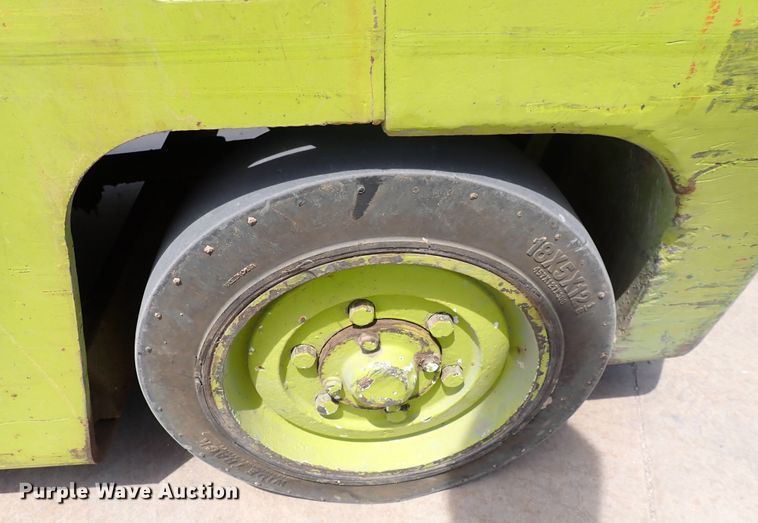 image for item DI1944 Clark C500-50  forklift