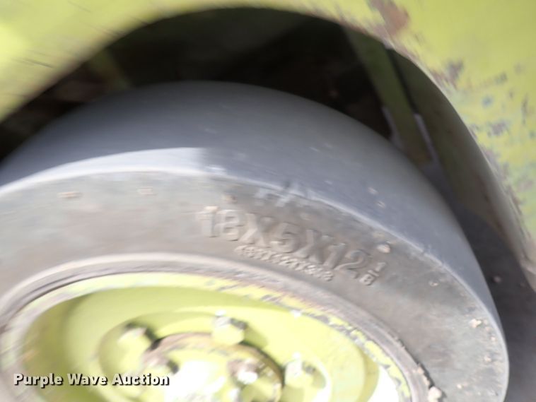 image for item DI1944 Clark C500-50  forklift