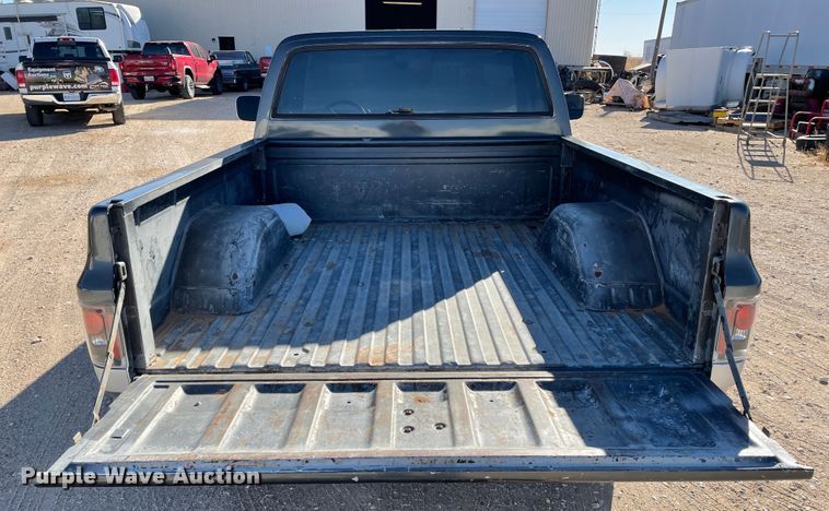 image for item DJ5024 1984 Chevrolet C10  pickup truck