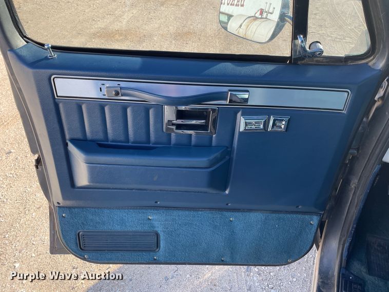 image for item DJ5024 1984 Chevrolet C10  pickup truck