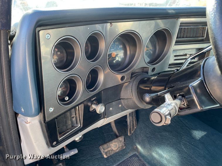 image for item DJ5024 1984 Chevrolet C10  pickup truck