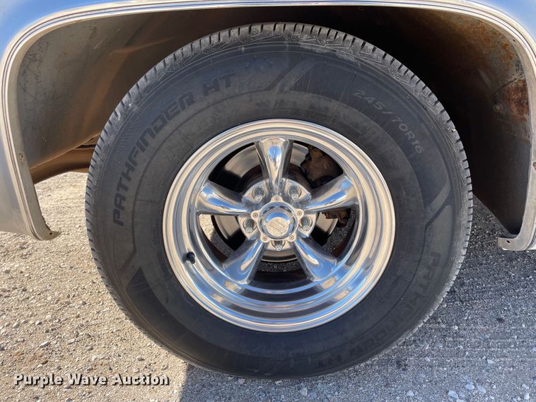 image for item DJ5024 1984 Chevrolet C10  pickup truck