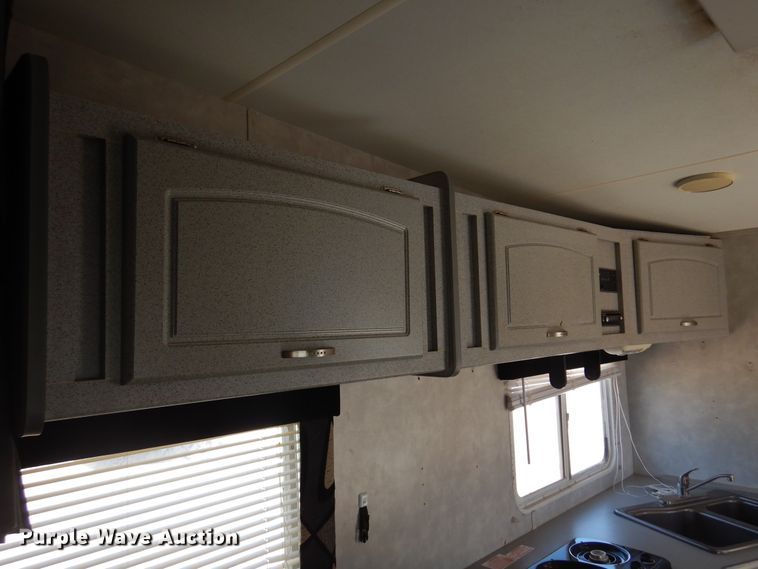 image for item DK0796 2008 Rage'n  camper