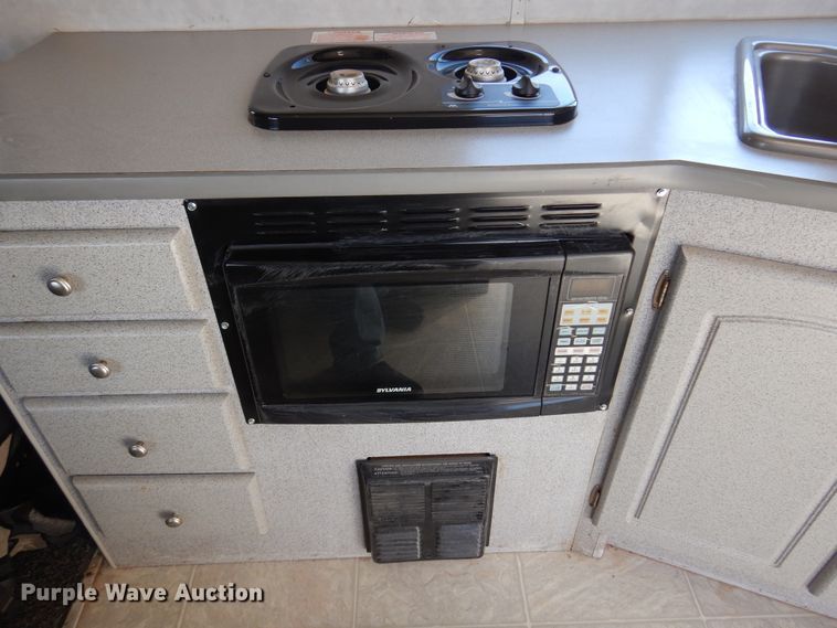 image for item DK0796 2008 Rage'n  camper