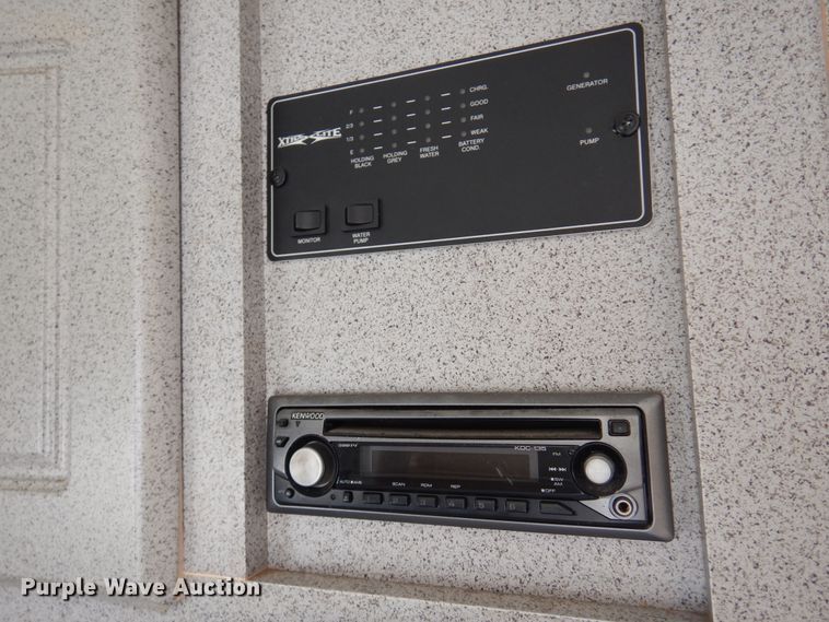 image for item DK0796 2008 Rage'n  camper