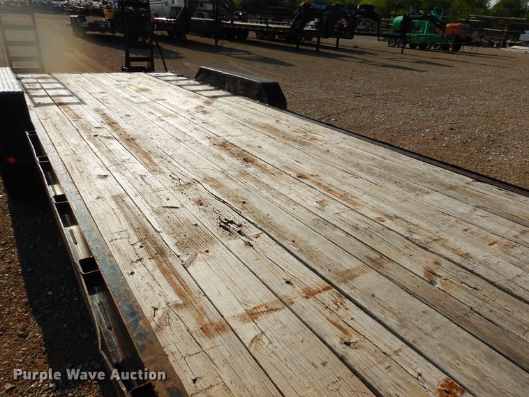 image for item DK0870 2013 Top Hat  equipment trailer