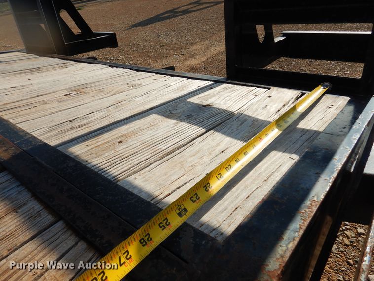 image for item DK0870 2013 Top Hat  equipment trailer